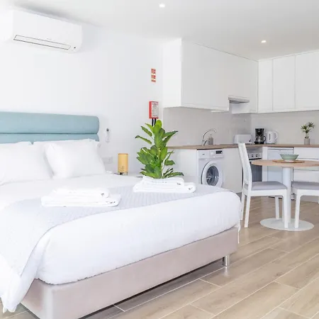 Mc Suites Burgau With Amazing Front Sea View Exterior photo