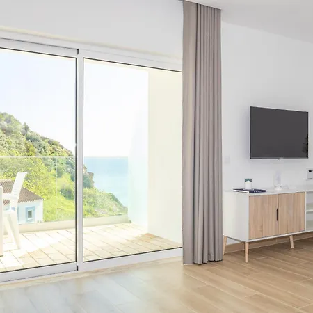 Mc Suites Burgau With Amazing Front Sea View Exterior photo