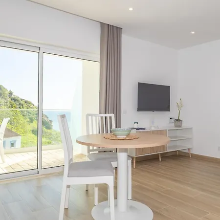 Mc Suites Burgau With Amazing Front Sea View Exterior photo